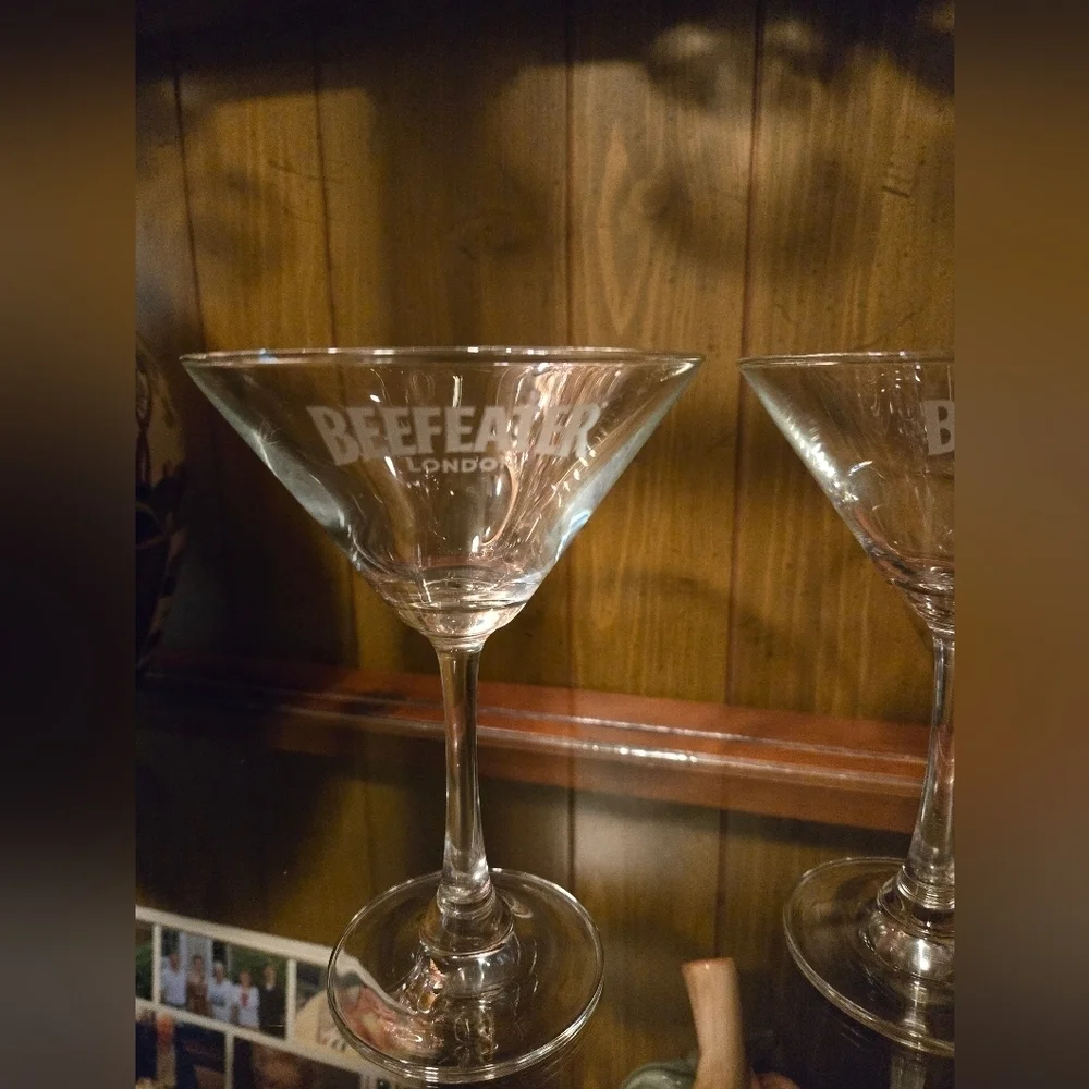 NWOT | Beefeater | Martini Glass Set | Set of Two | Perfect Condition - Picture 11 of 13